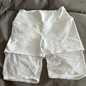 Alo Yoga shorts